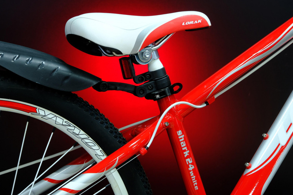 Lorak Shark 24 White Белый/Красный