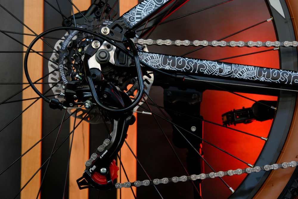 LORAK Jork Stunt 26 Матовый Чёрный/Белый